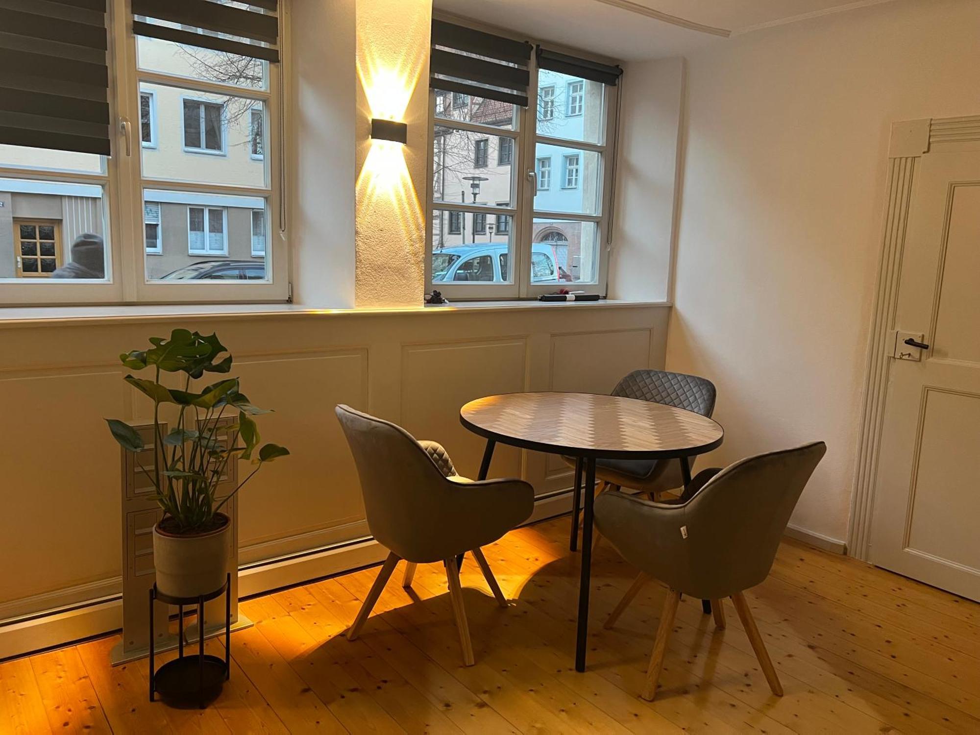 Altbau Charme In Der Nuernberger Innenstadt מראה חיצוני תמונה
